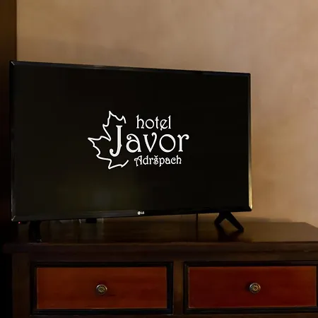 Javor فندق
