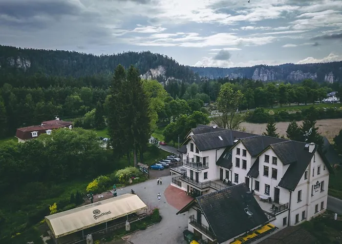 Hotel Javor 3*