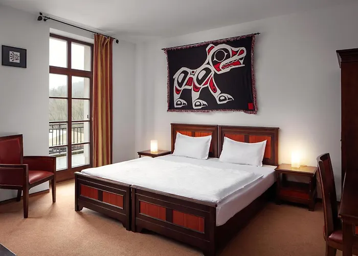 Hotel Javor 3*
